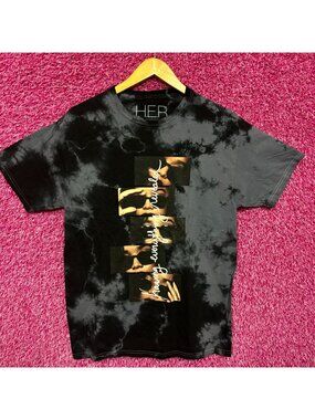 HER Having Everything Revealed Album Urban Pop Tie Dye M